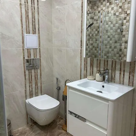 Lazur - 2bd Luxury Near To The Sea Garden By Flat Mаnager